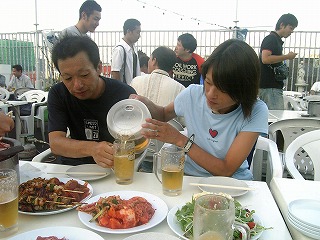 宴会だぁ〜！ビールが旨ぃ！