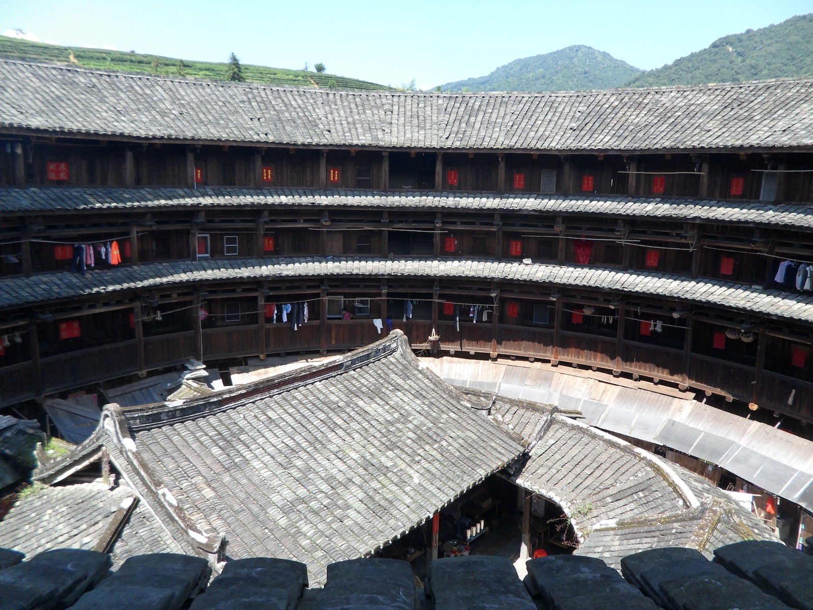 丸い土楼の内部