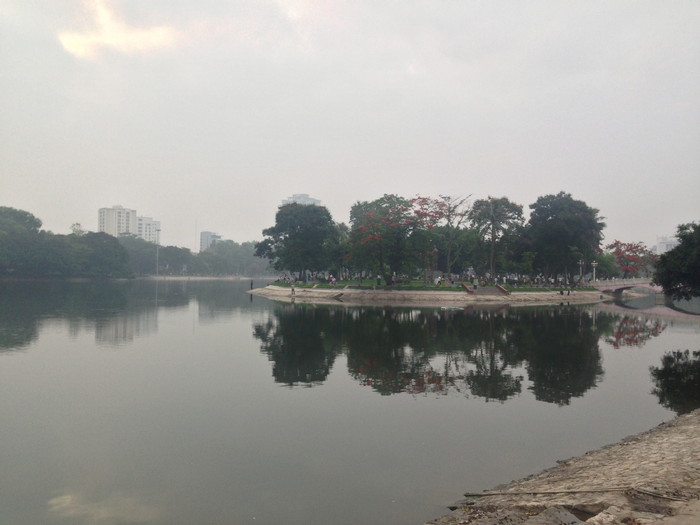 バイマウ湖の小さい島
