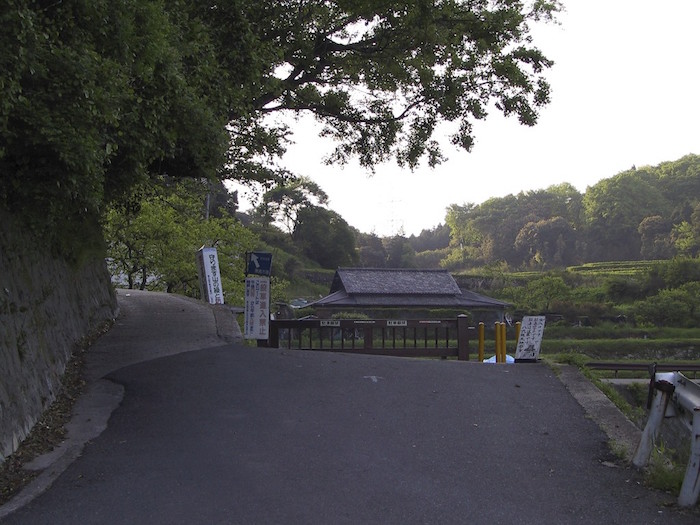 暗峠の頂上手前